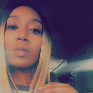 Meet your Posher, Ebonie